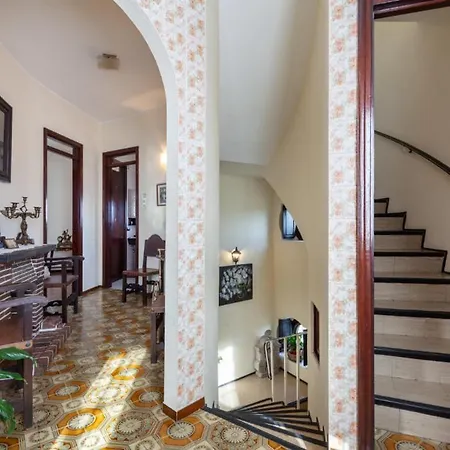 Moinho House *