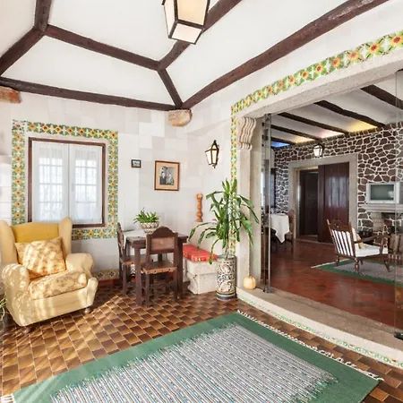 Moinho House *